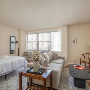 arch-dome-dtown-classic-1br-with-rooftop-by-zencity.saint-louishotels.com/